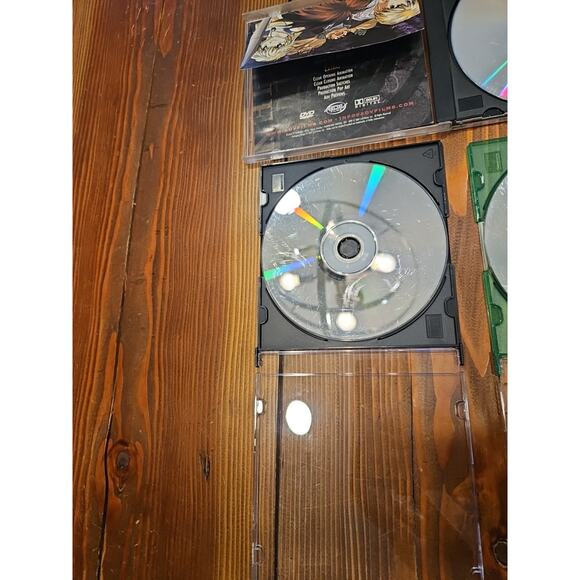 Black Cat (Vol 1-2) & Orphen - Spell of the Dragon (Vol. 1) DVD - Picture 3 of 5